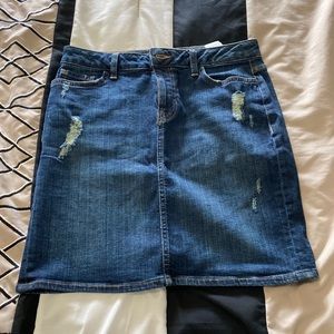 Tommy Hilfiger denim skirt